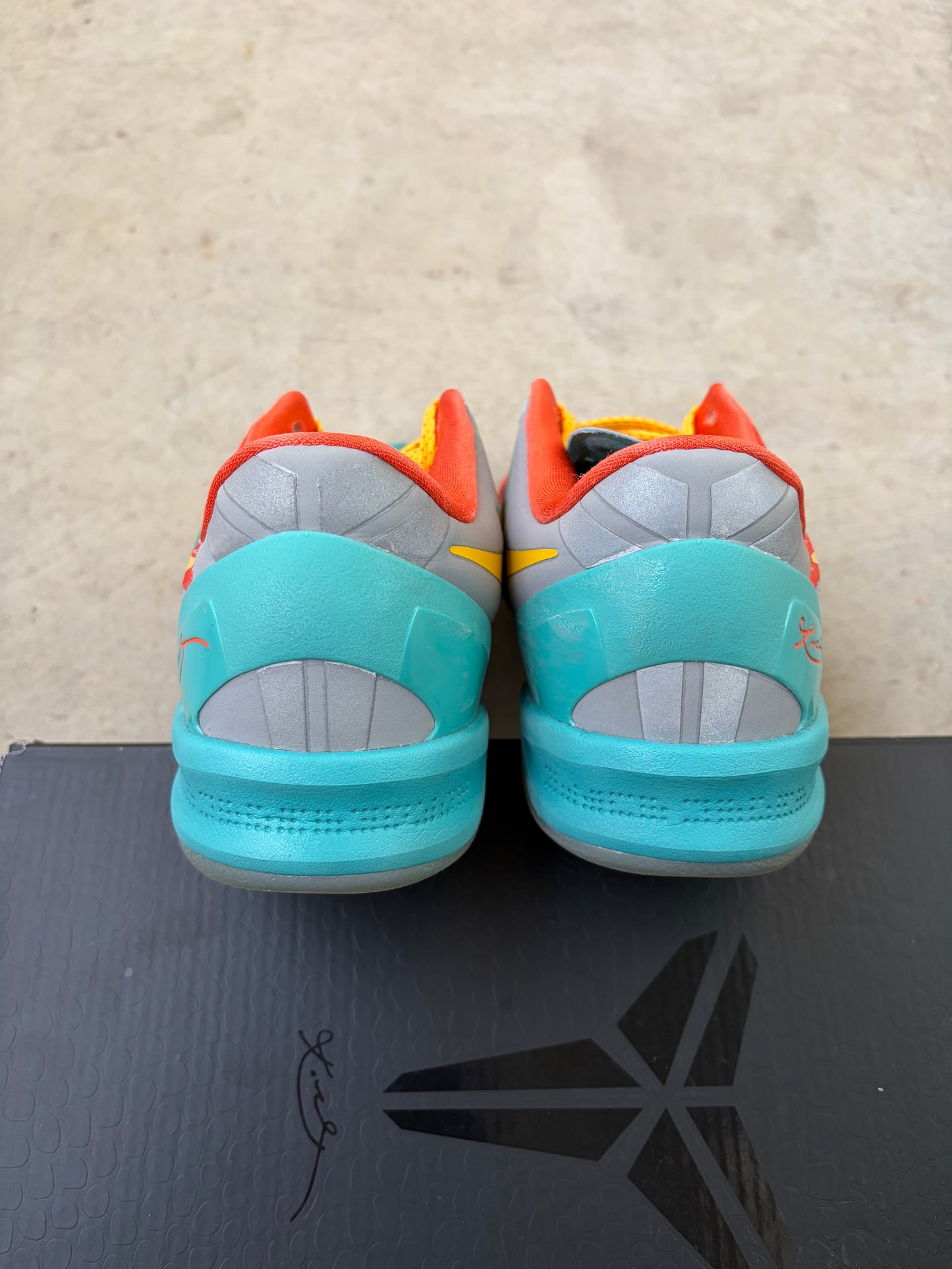 Nike Kobe 8 Protro Venice Beach (2024) (Men's) (US 8.5)