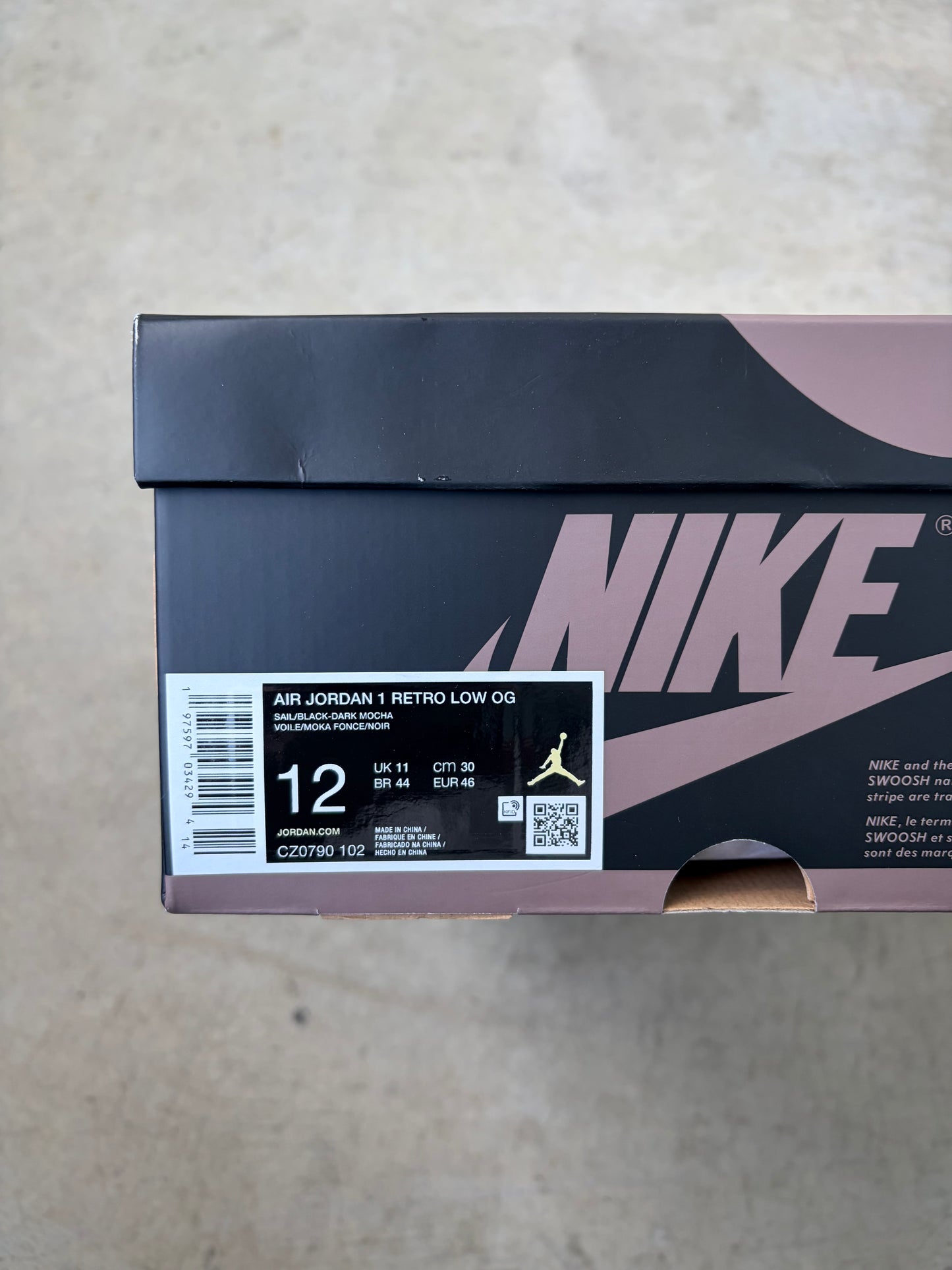 Jordan 1 Retro Low OG Mocha (Men's) (US 12)