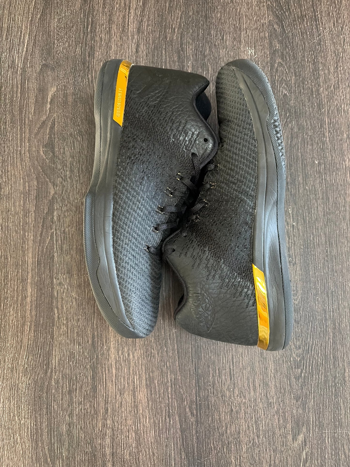 Jordan XXX1 Low Black Gold (US 20) - USED