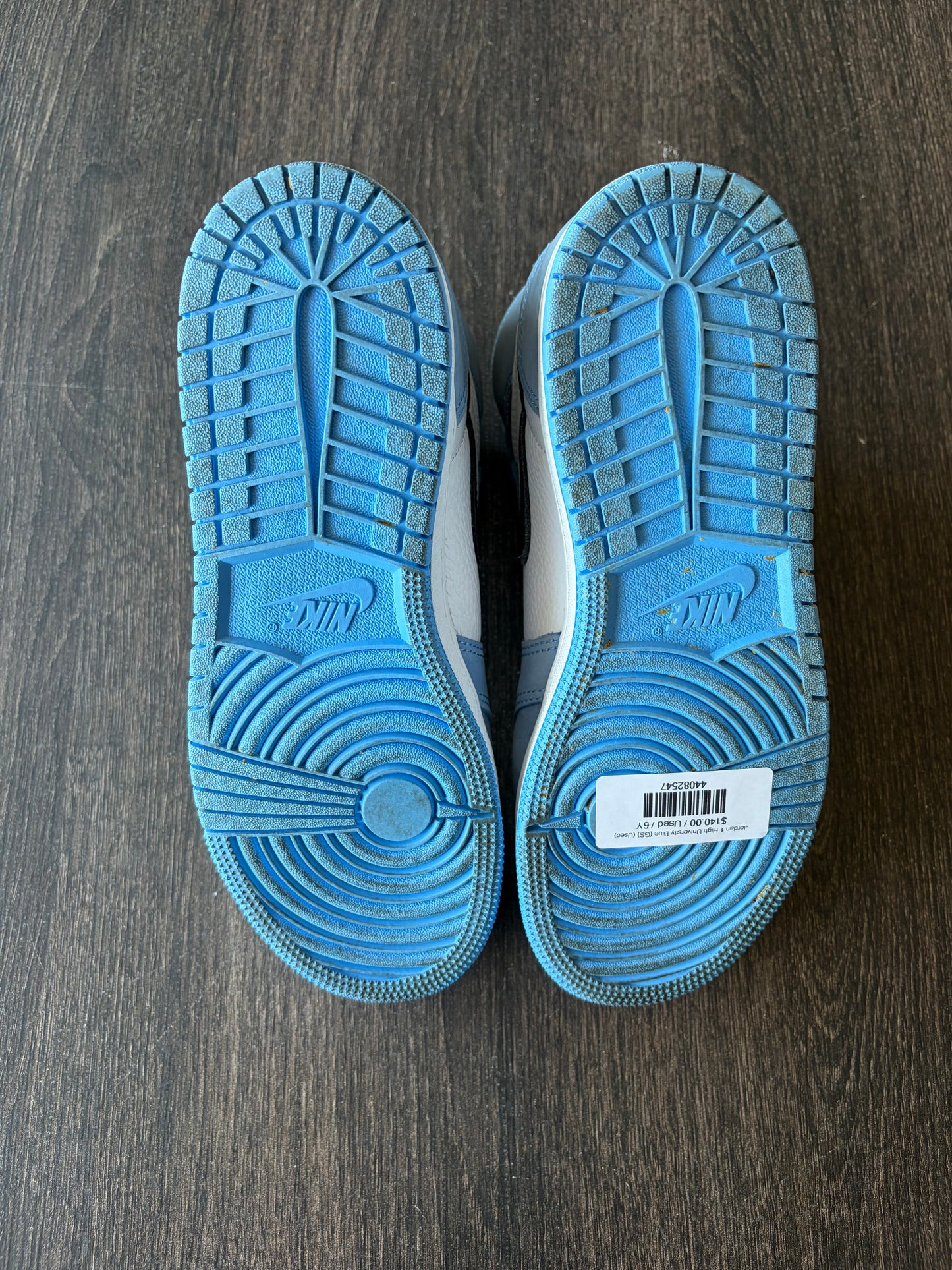 Jordan 1 Retro High OG University Blue (Grade school) (US 6Y)