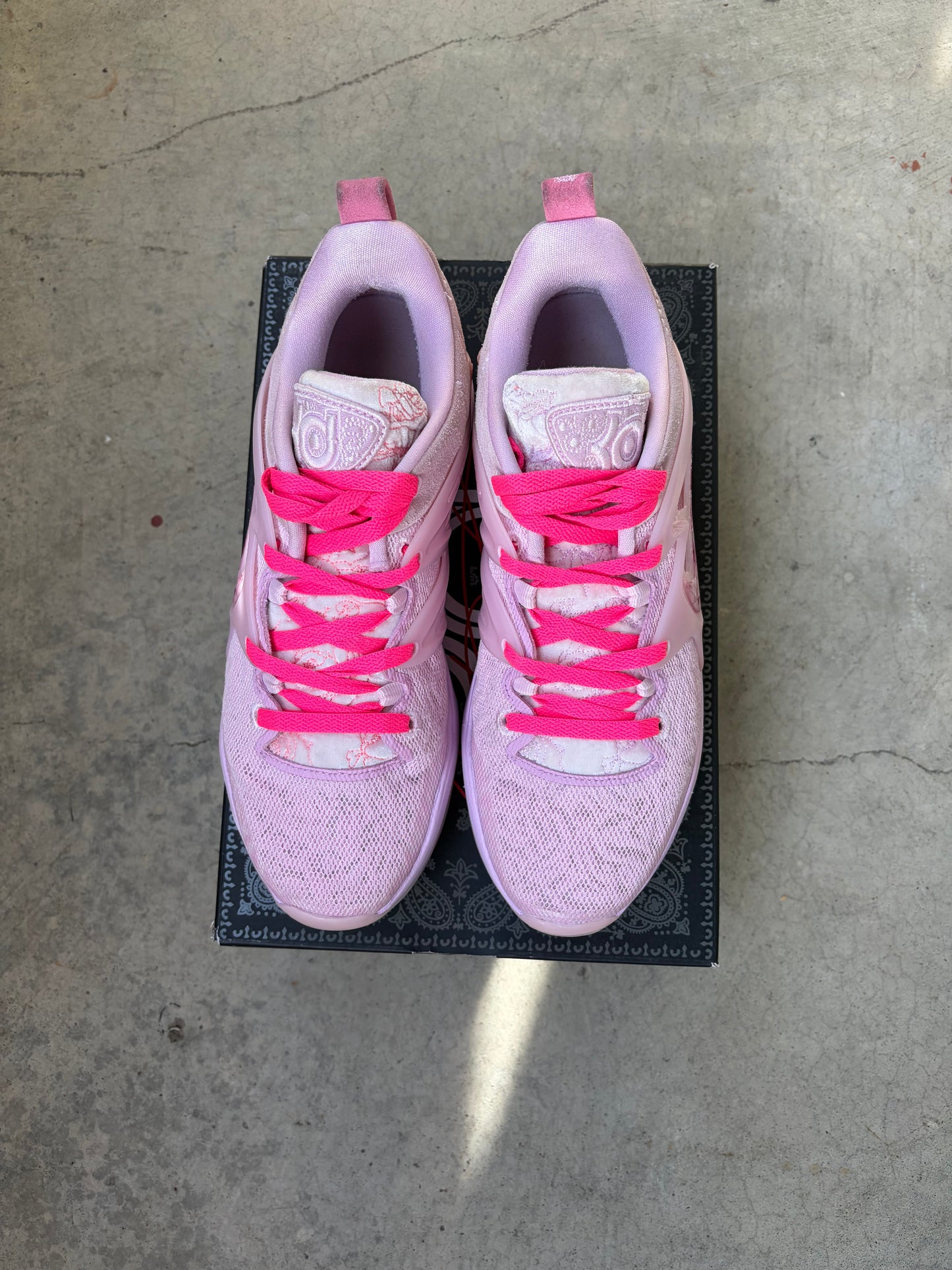 Nike KD 15 Aunt Pearl (Men's) (US 9)