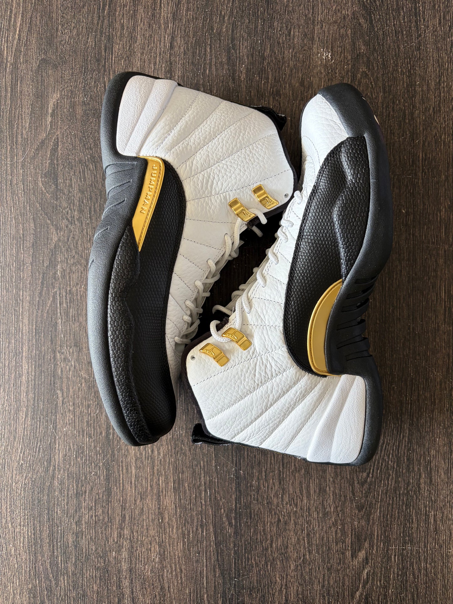 Jordan 12 Retro Royalty Taxi (US 9.5) - USED
