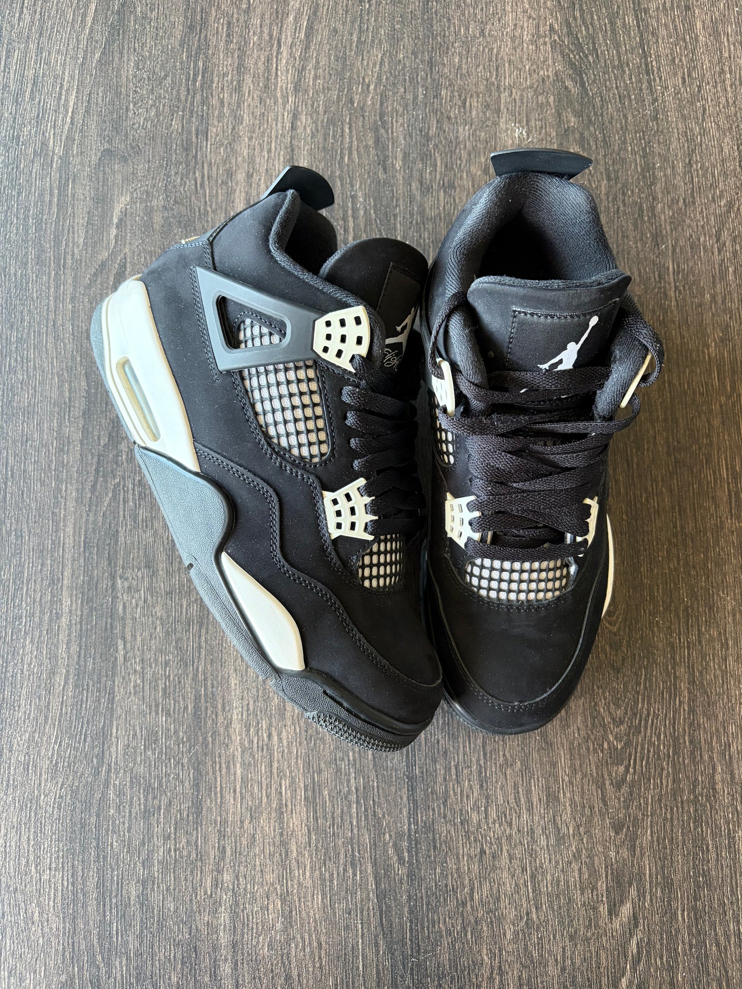 Jordan 4 Retro White Thunder (US 8)
