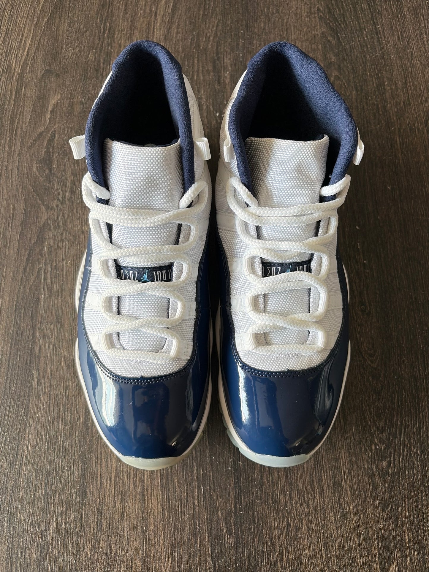 Jordan 11 Retro UNC Win Like 82 (US 9) - USED