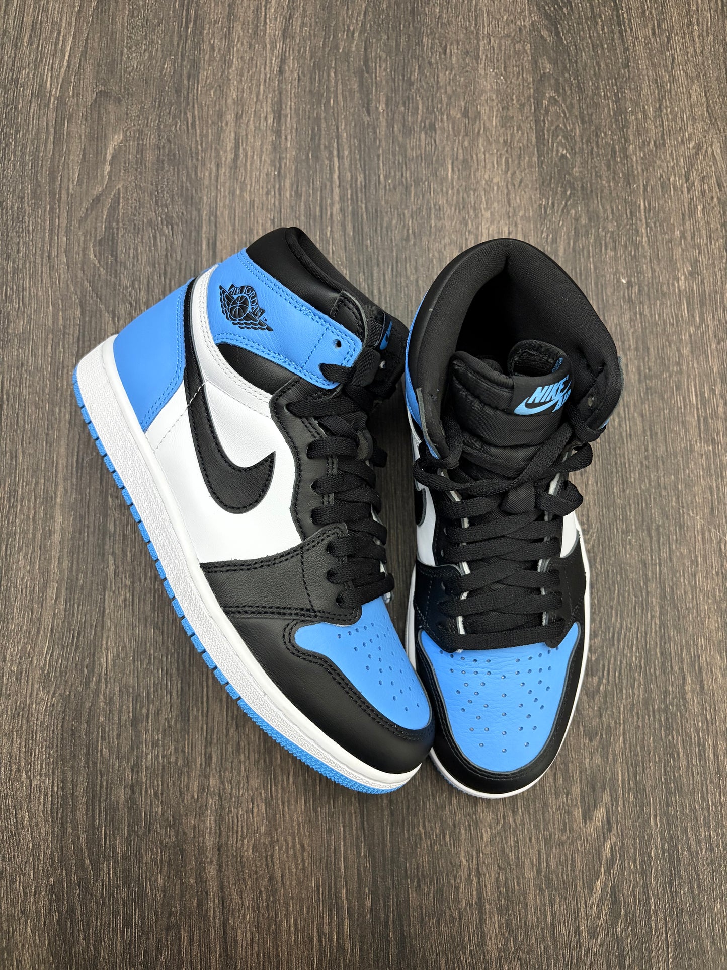 Jordan 1 Retro High OG UNC Toe (US 8)