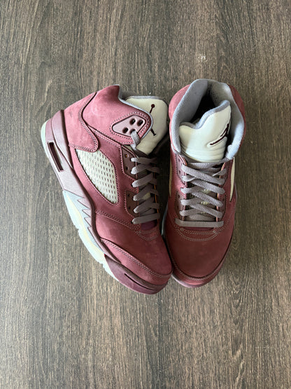 Jordan 5 Retro Burgundy (2023) (US 8) - USED