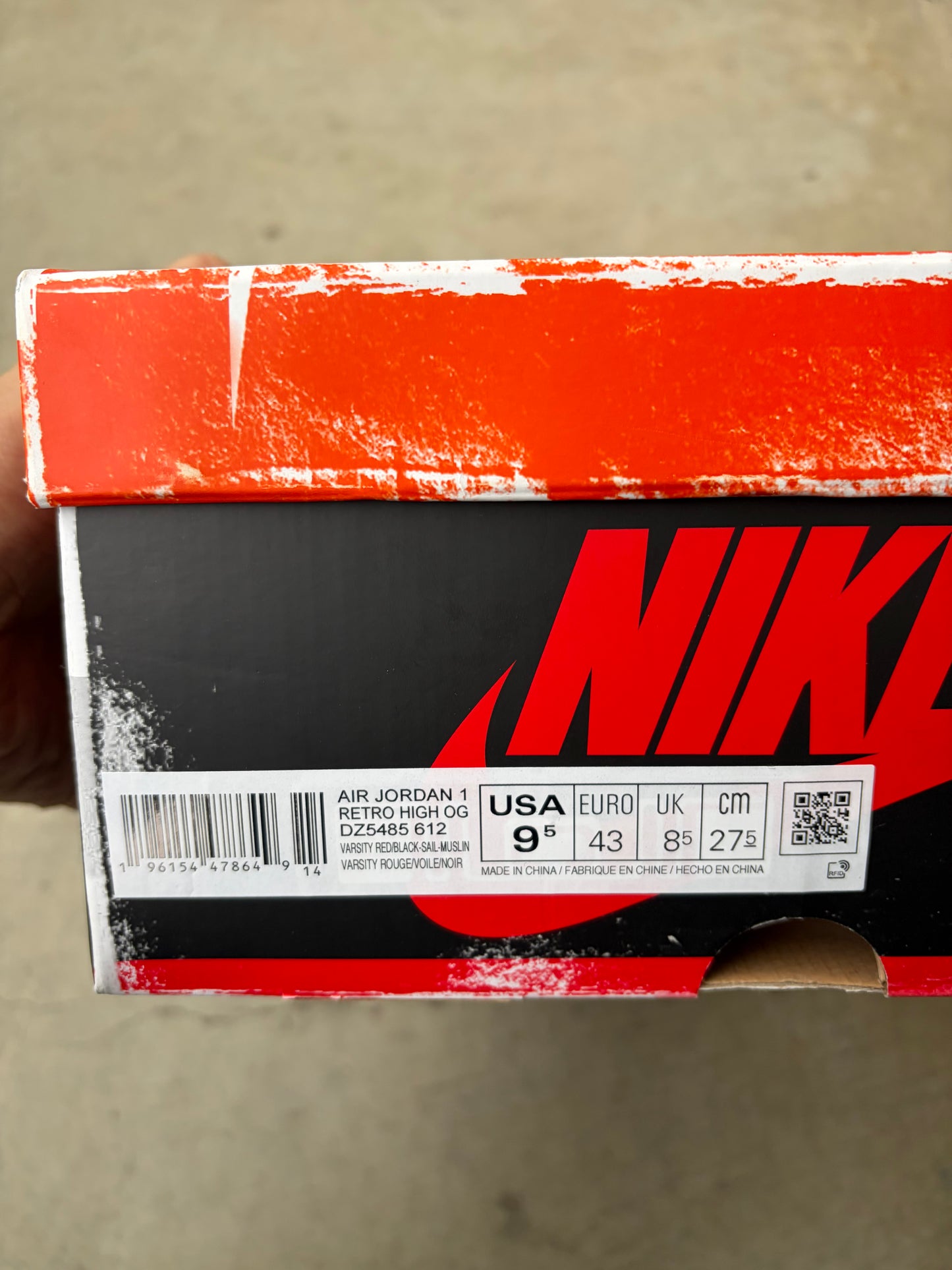 Jordan 1 Retro High OG Chicago Lost and Found (Men's) (US 9.5)