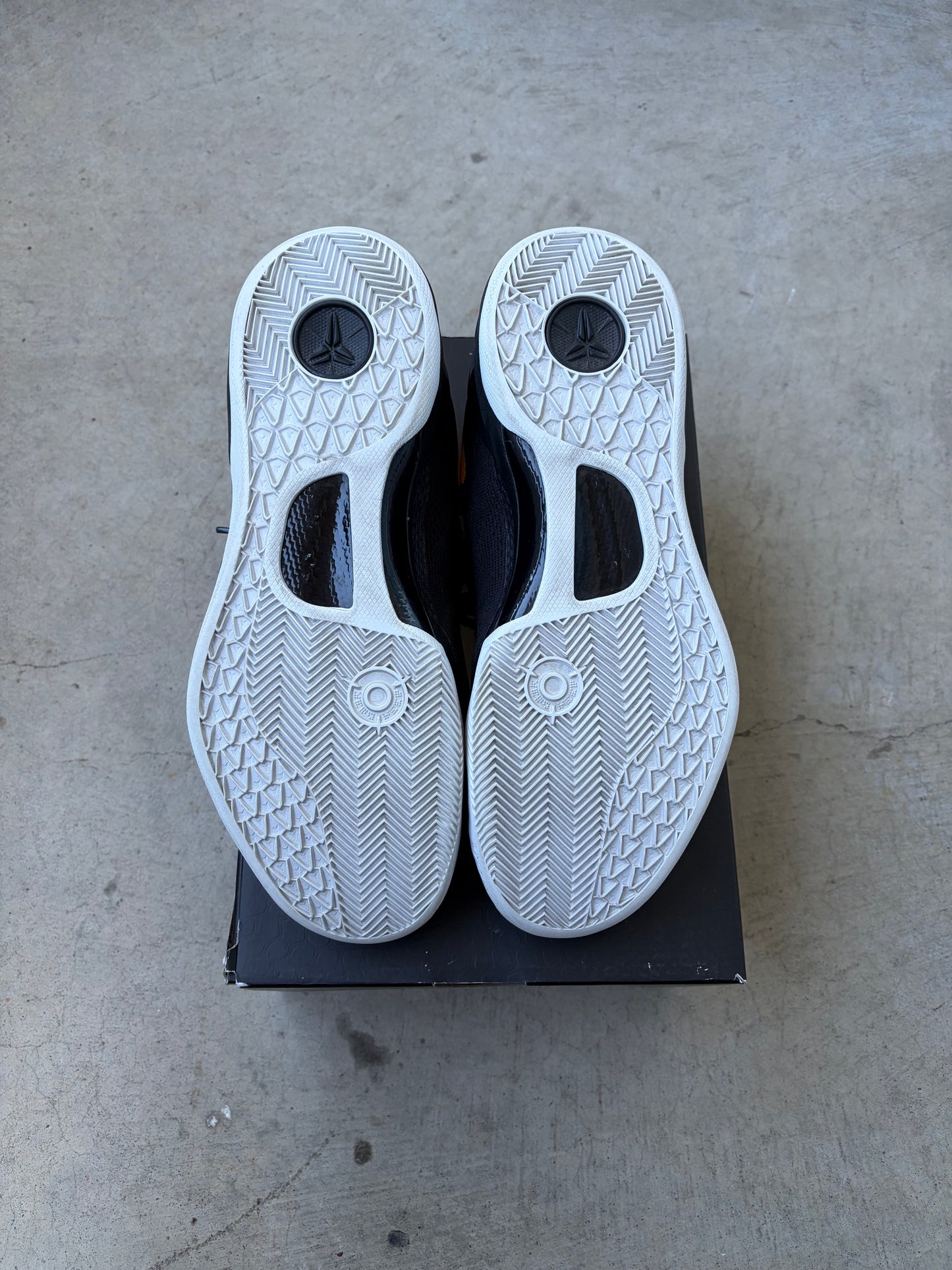 Nike Kobe 8 Protro Lakers Away (Men's) (US 10.5)