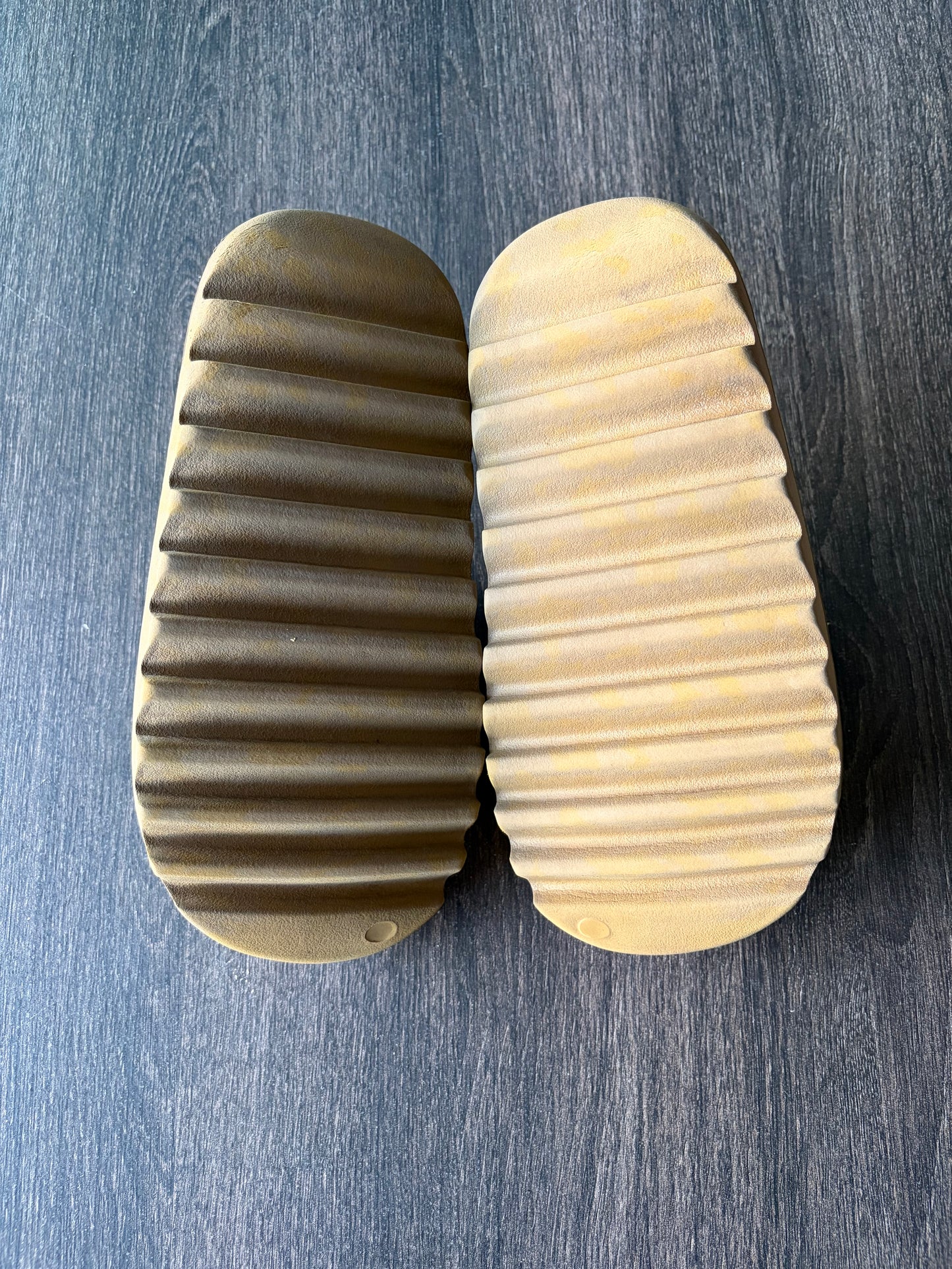 Adidas Yeezy Slide Ochre (US 9)