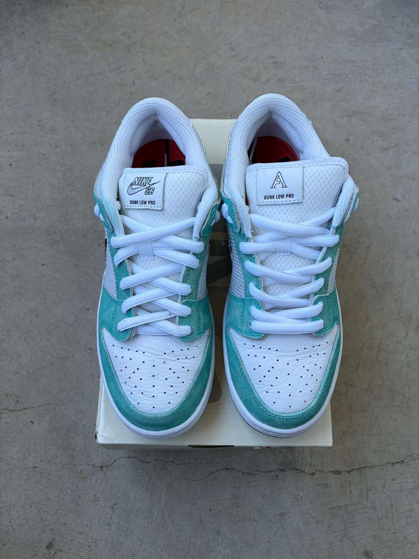 Nike SB Dunk Low April Skateboards (Men's) (US 9)