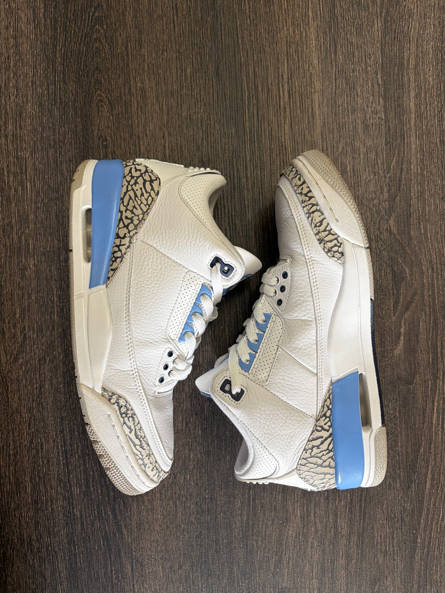 Jordan 3 Retro UNC (2020) (Men's) (US 9.5)