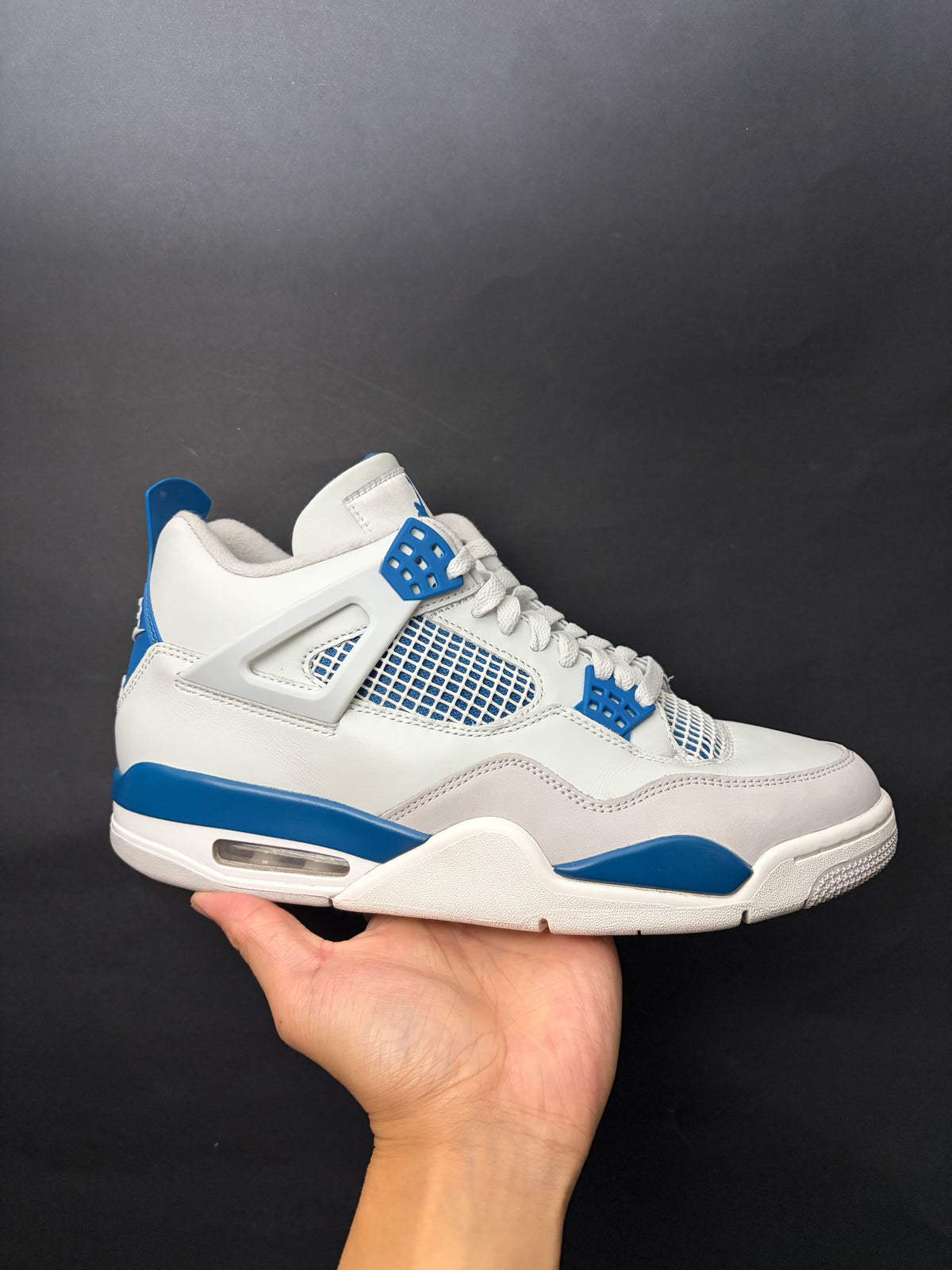 Jordan 4 Retro Military Blue (2024) (US 10) - USED-NO LID
