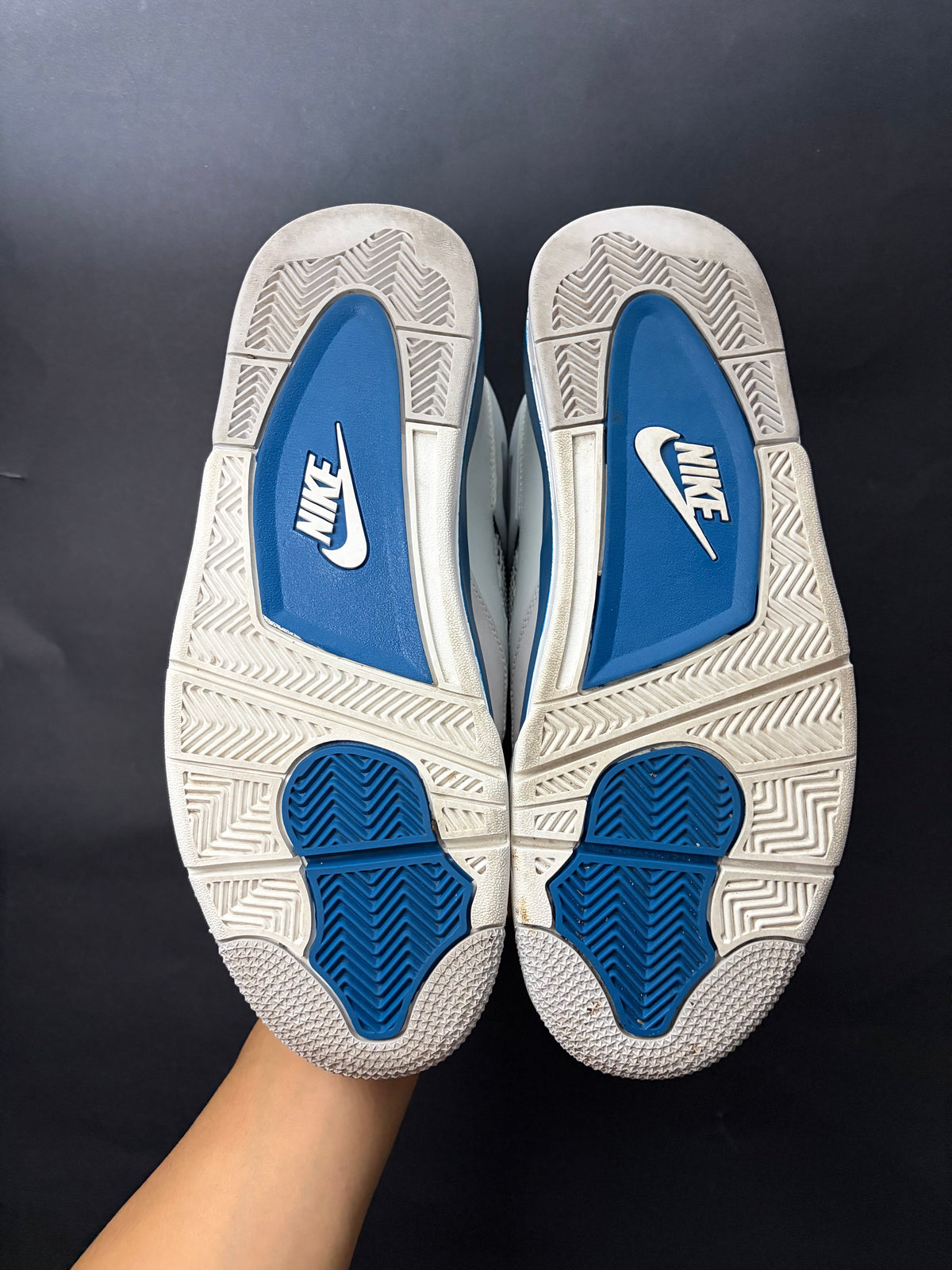 Jordan 4 Retro Military Blue (2024) (US 10) - USED-NO LID