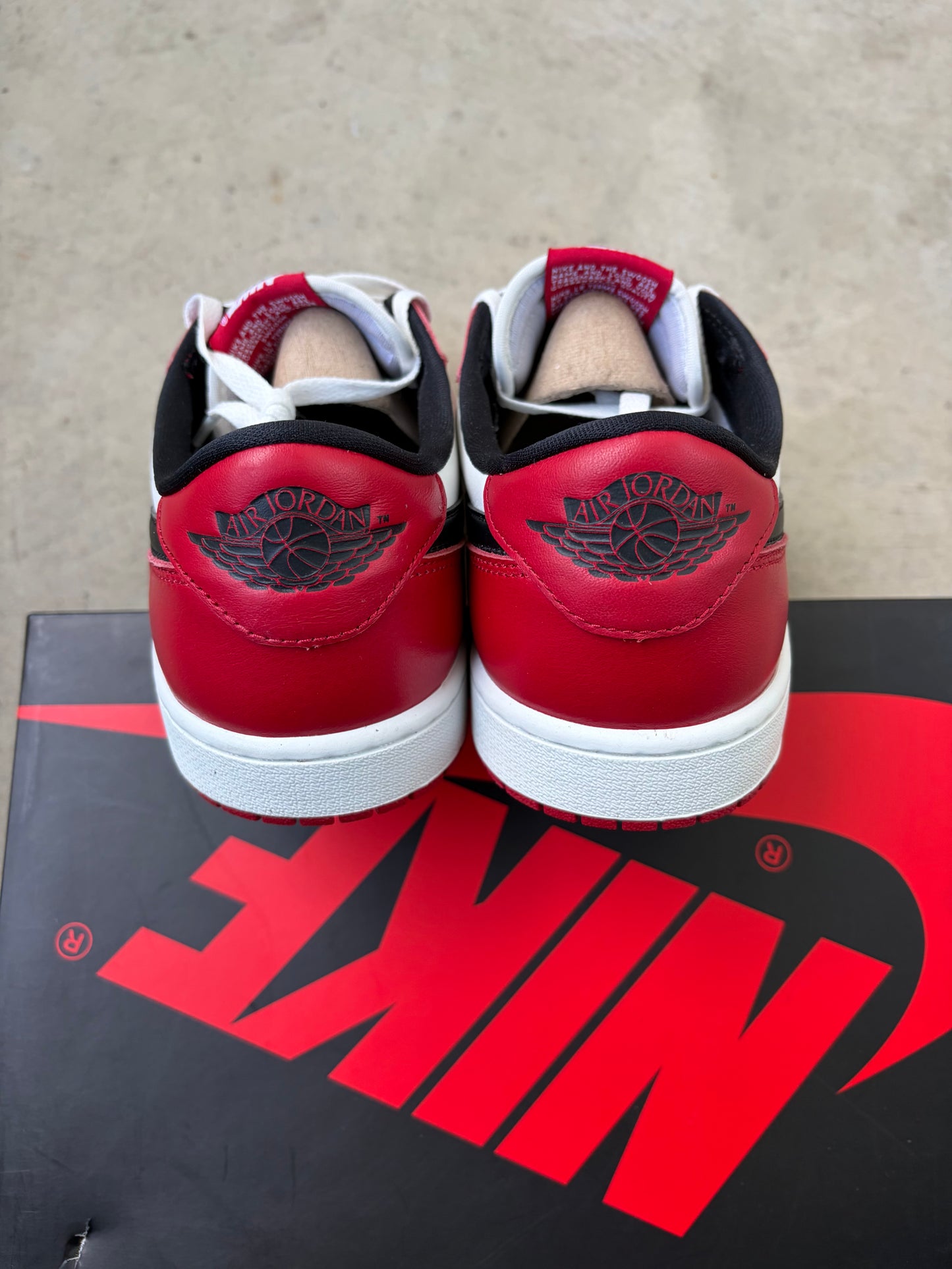 Jordan 1 Retro Low OG Chicago (2025) (Men's) (US 10.5)