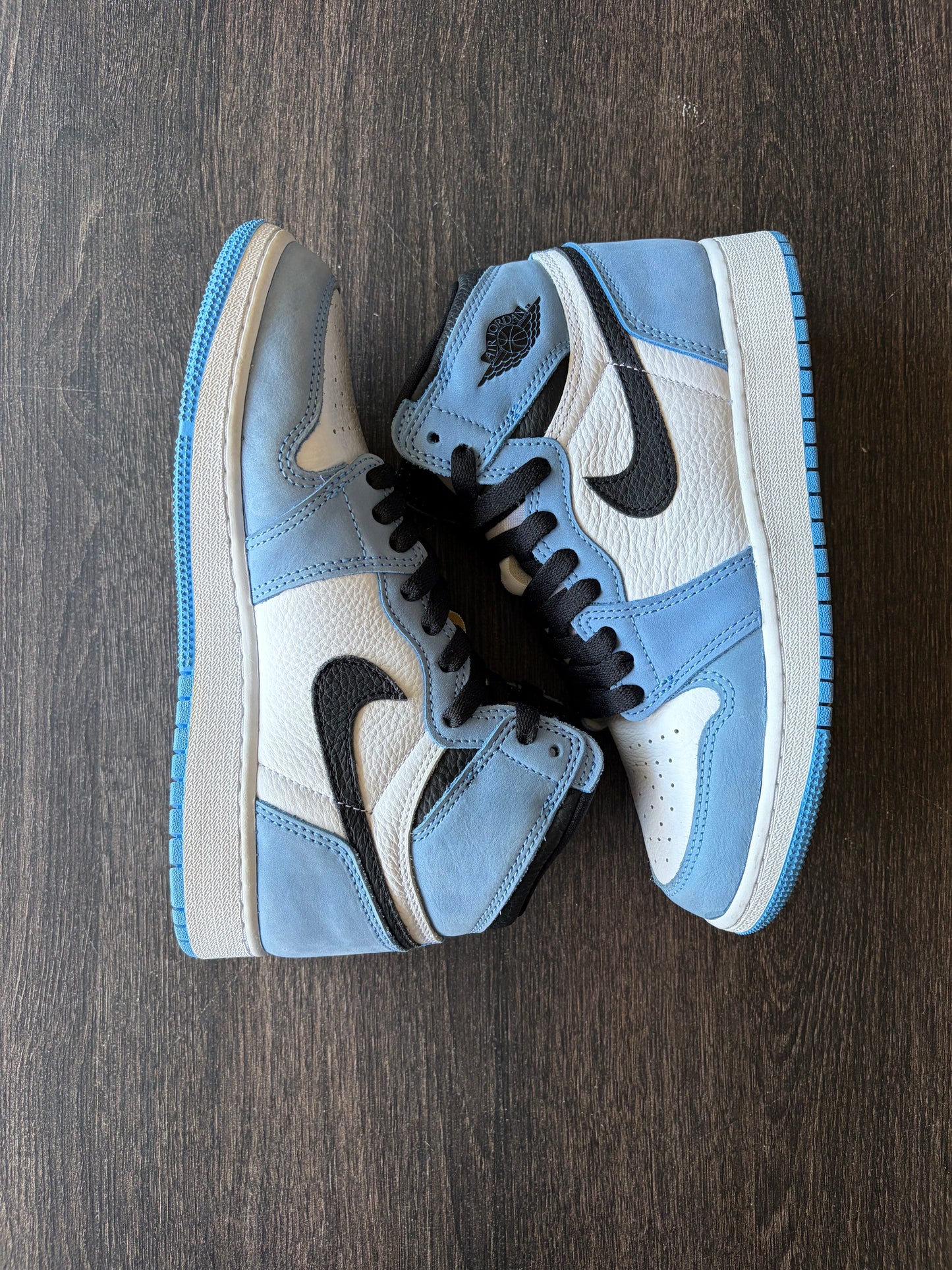 Jordan 1 Retro High OG University Blue (Grade school) (US 6Y)