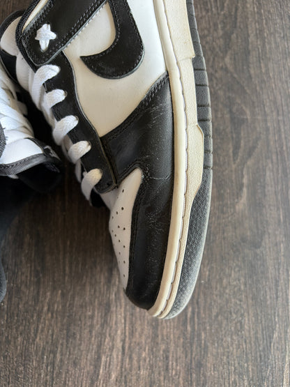 Nike Dunk Low Retro White Black Panda (US 8)