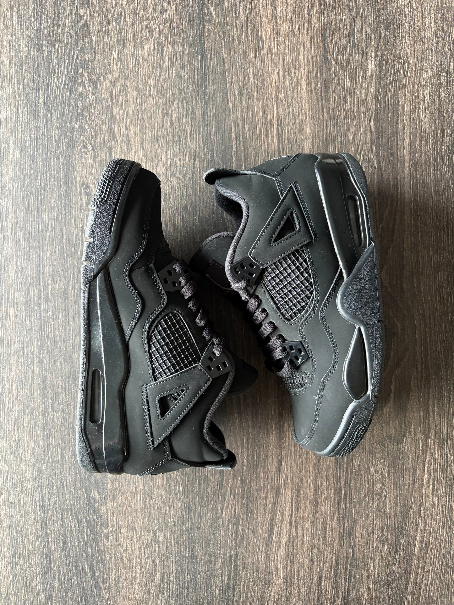 Jordan 4 Retro Black Cat (2020) (Grade school) (US 6Y)
