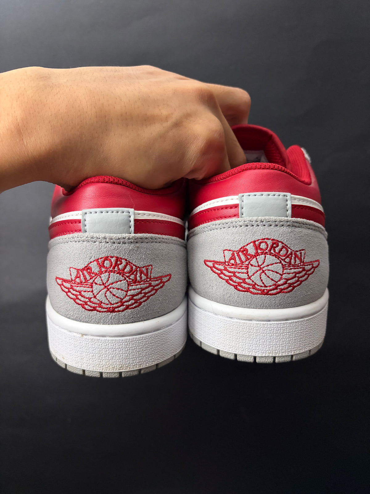 Jordan 1 Low SE Light Smoke Grey Gym Red (US 10) - USED
