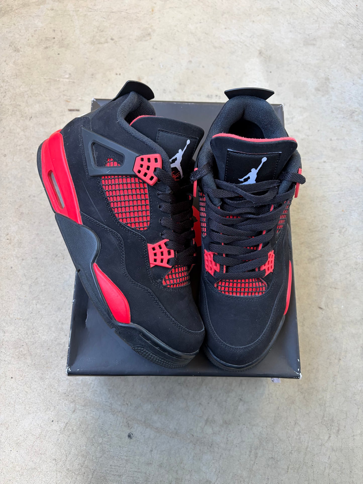 Jordan 4 Retro Red Thunder (Men's) (US 9.5)