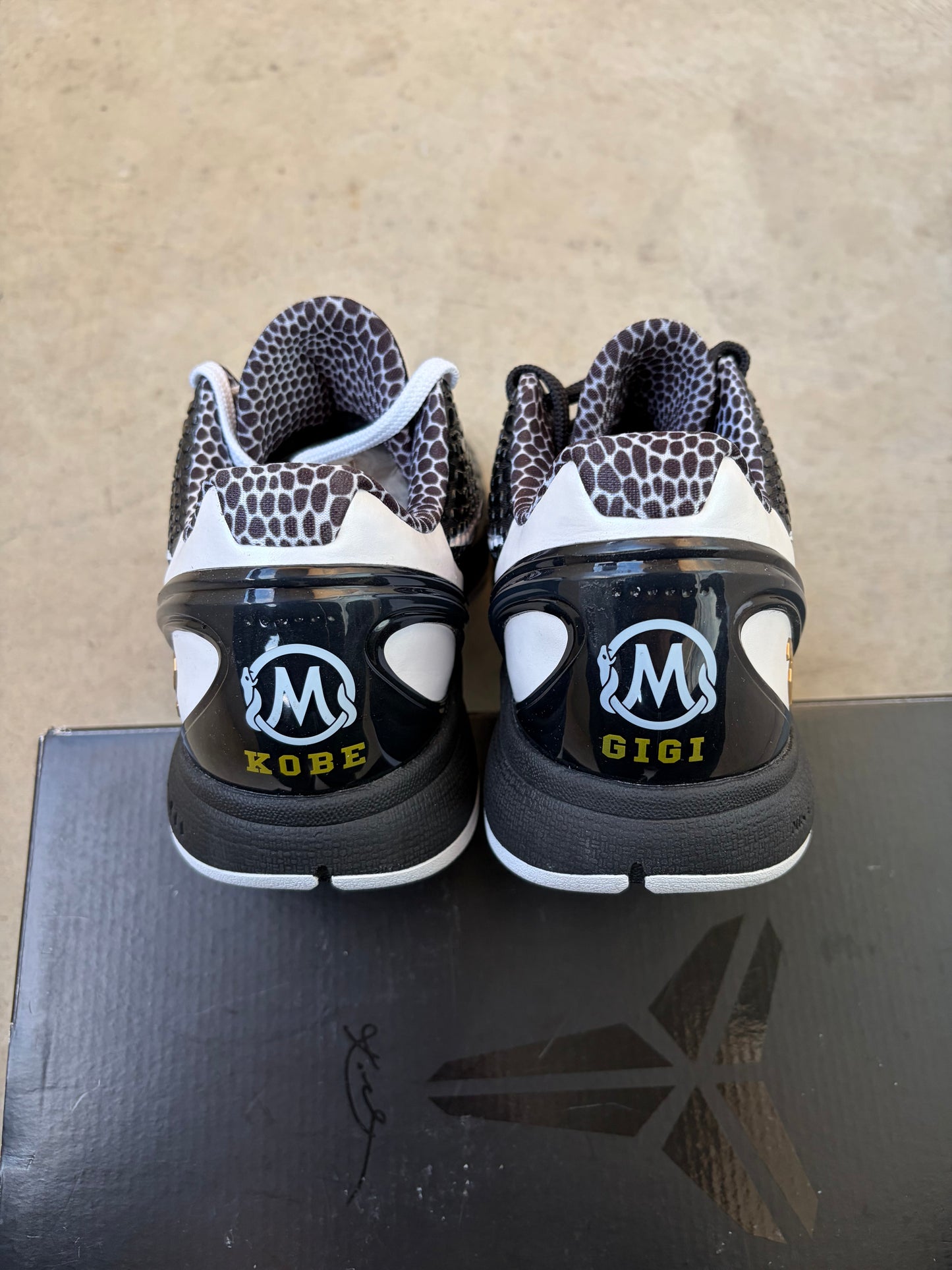 Nike Kobe 6 Protro Mambacita Sweet 16 (Men's) (US 10)