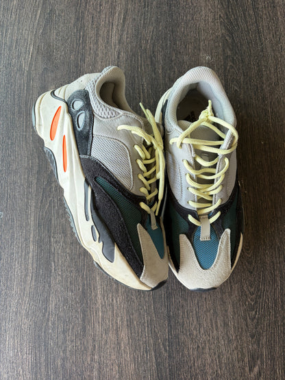 Adidas Yeezy Boost 700 Wave Runner (US 9)