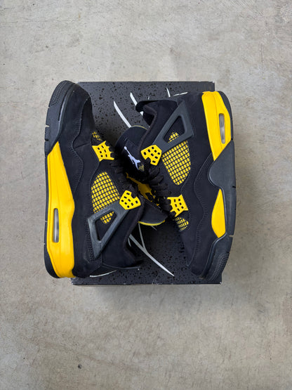 Jordan 4 Retro Thunder (2023) (Men's) (US 8)