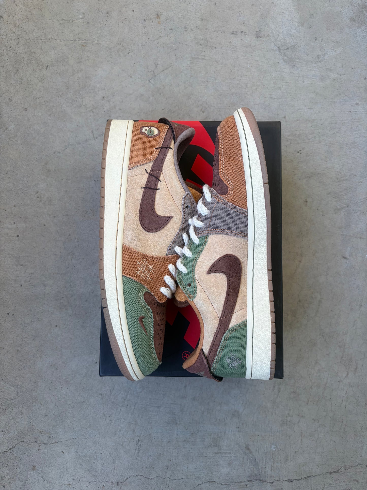 Jordan 1 Retro Low OG Zion Williamson Voodoo (Men's) (US 10)