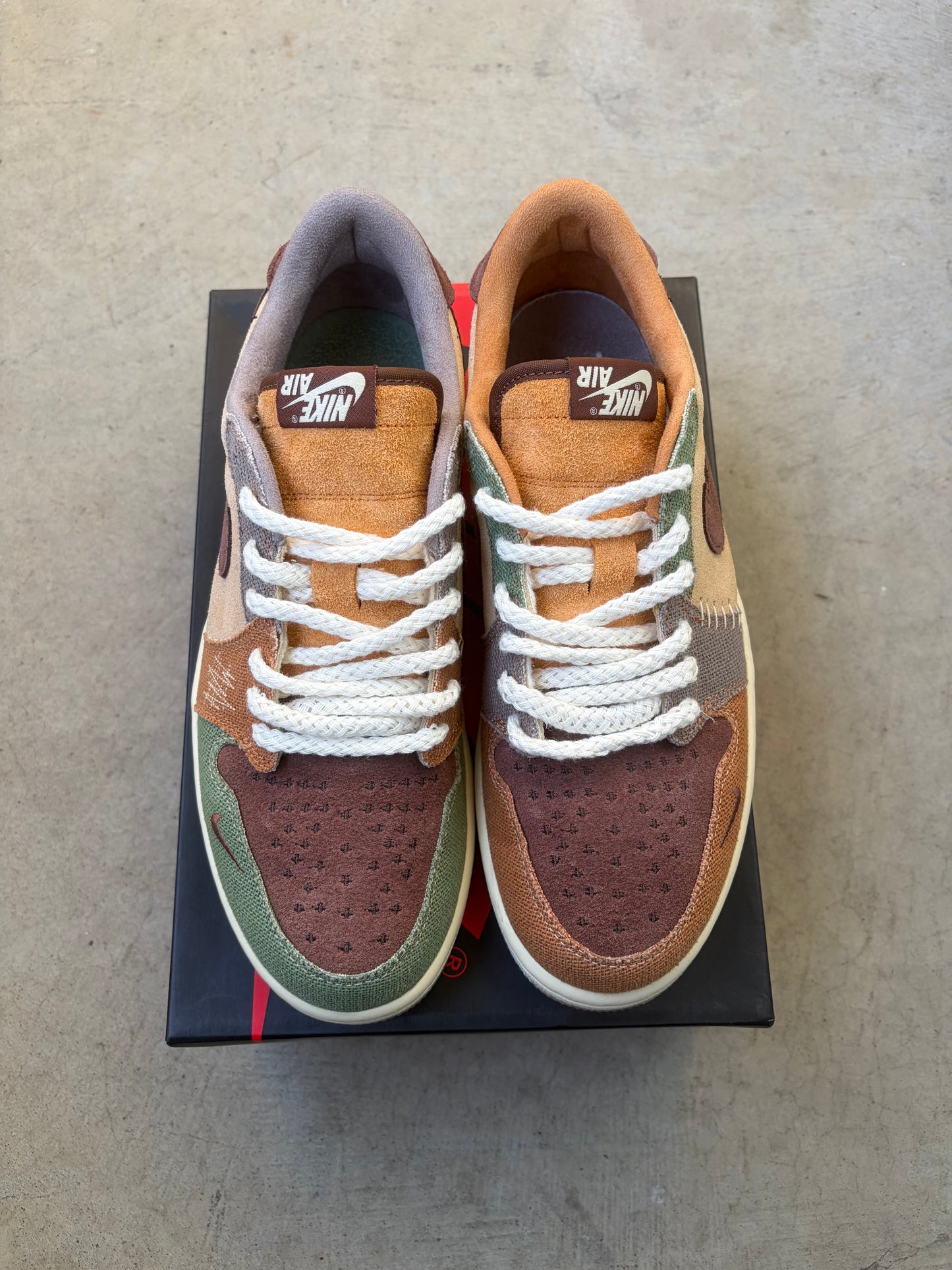 Jordan 1 Retro Low OG Zion Williamson Voodoo (Men's) (US 10)