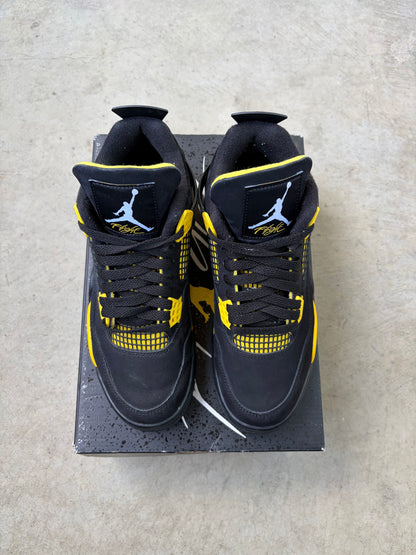 Jordan 4 Retro Thunder (2023) (Men's) (US 8)