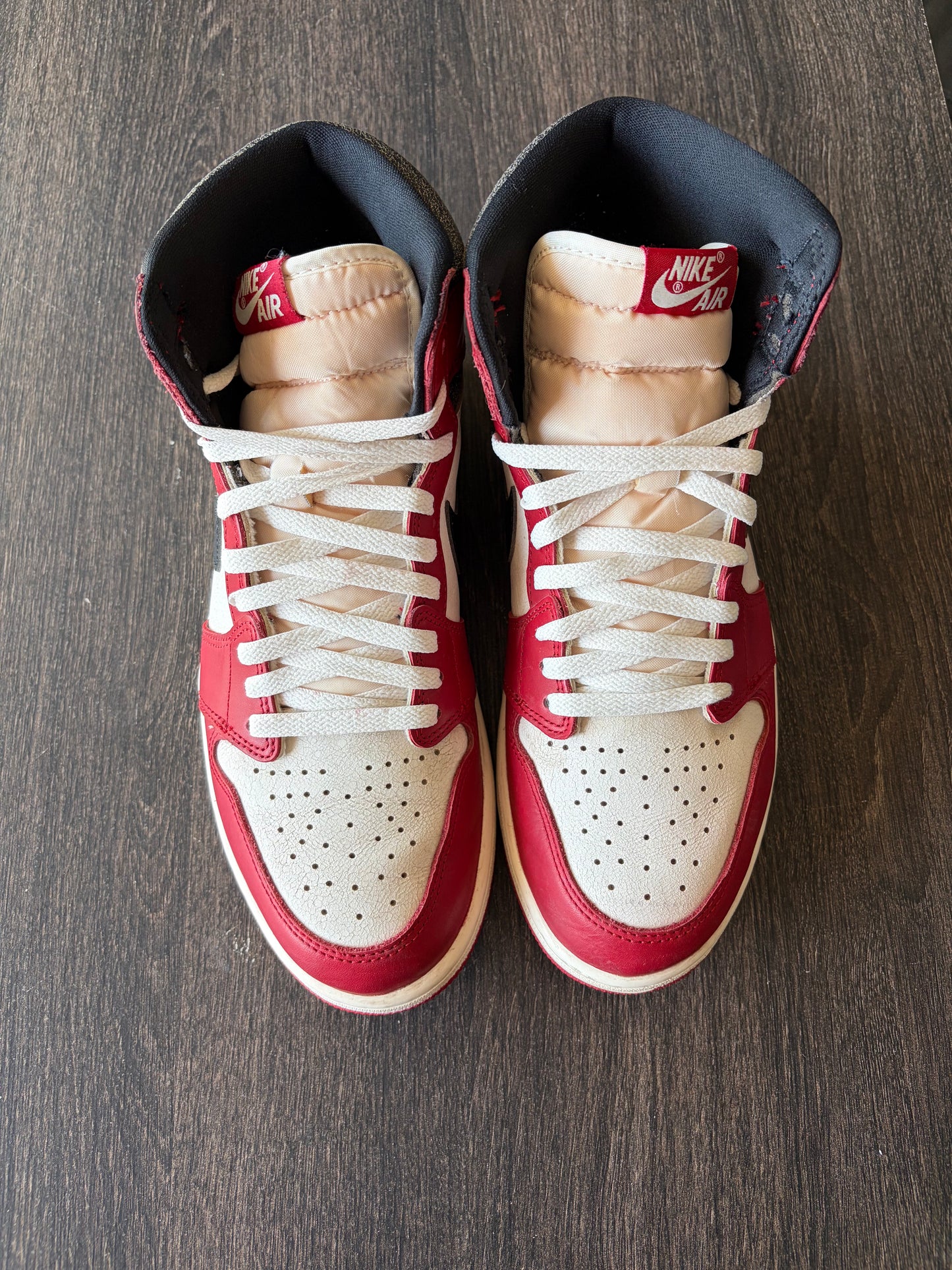 Jordan 1 Retro High OG Chicago Lost and Found (US 11)
