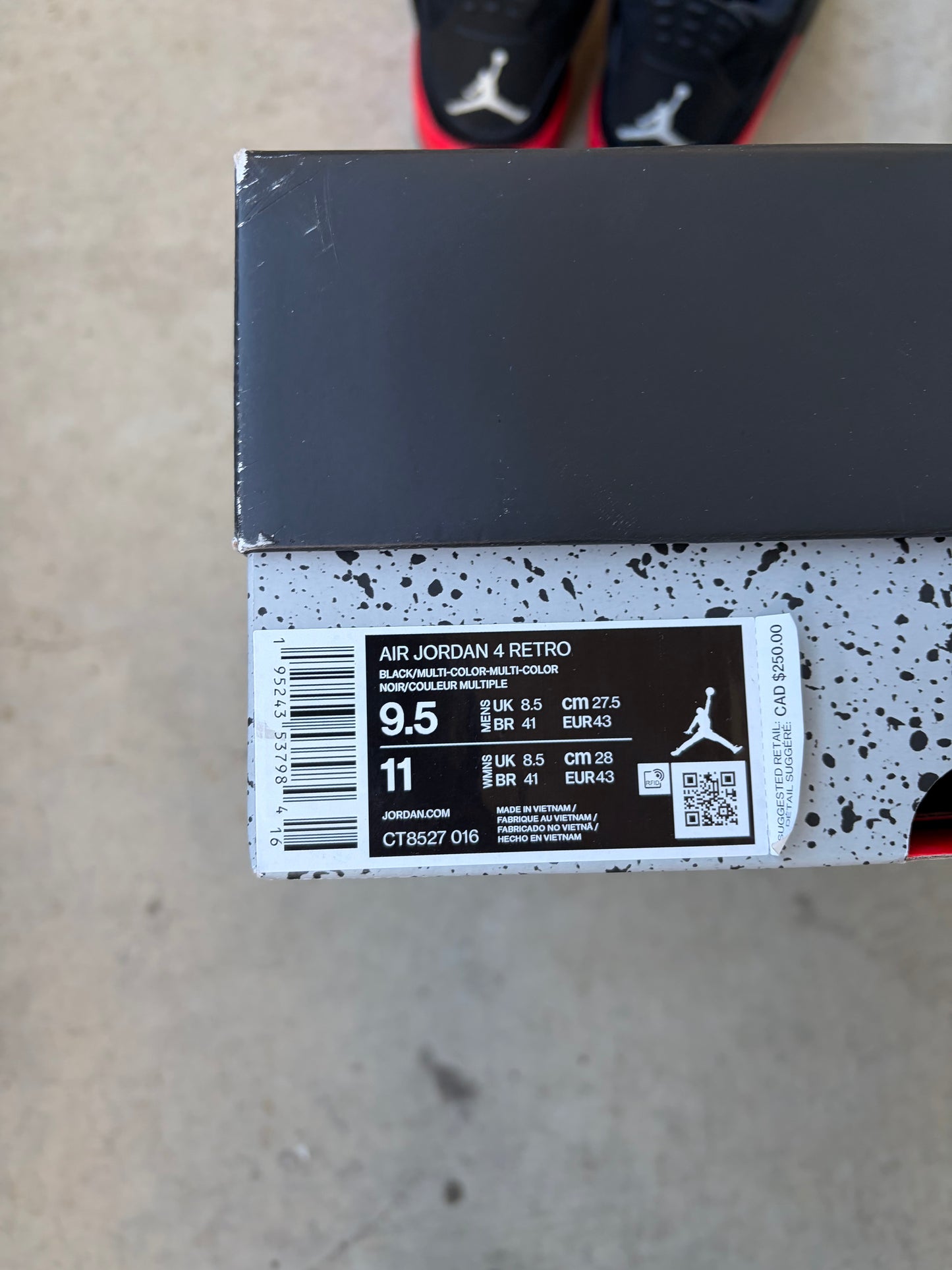 Jordan 4 Retro Red Thunder (Men's) (US 9.5)
