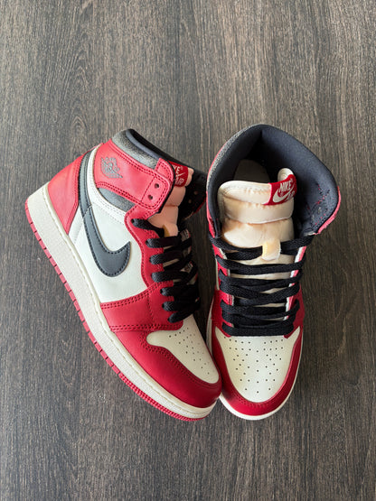 Jordan 1 Retro High OG Chicago Lost and Found (Grade school) (US 7Y) - No Box