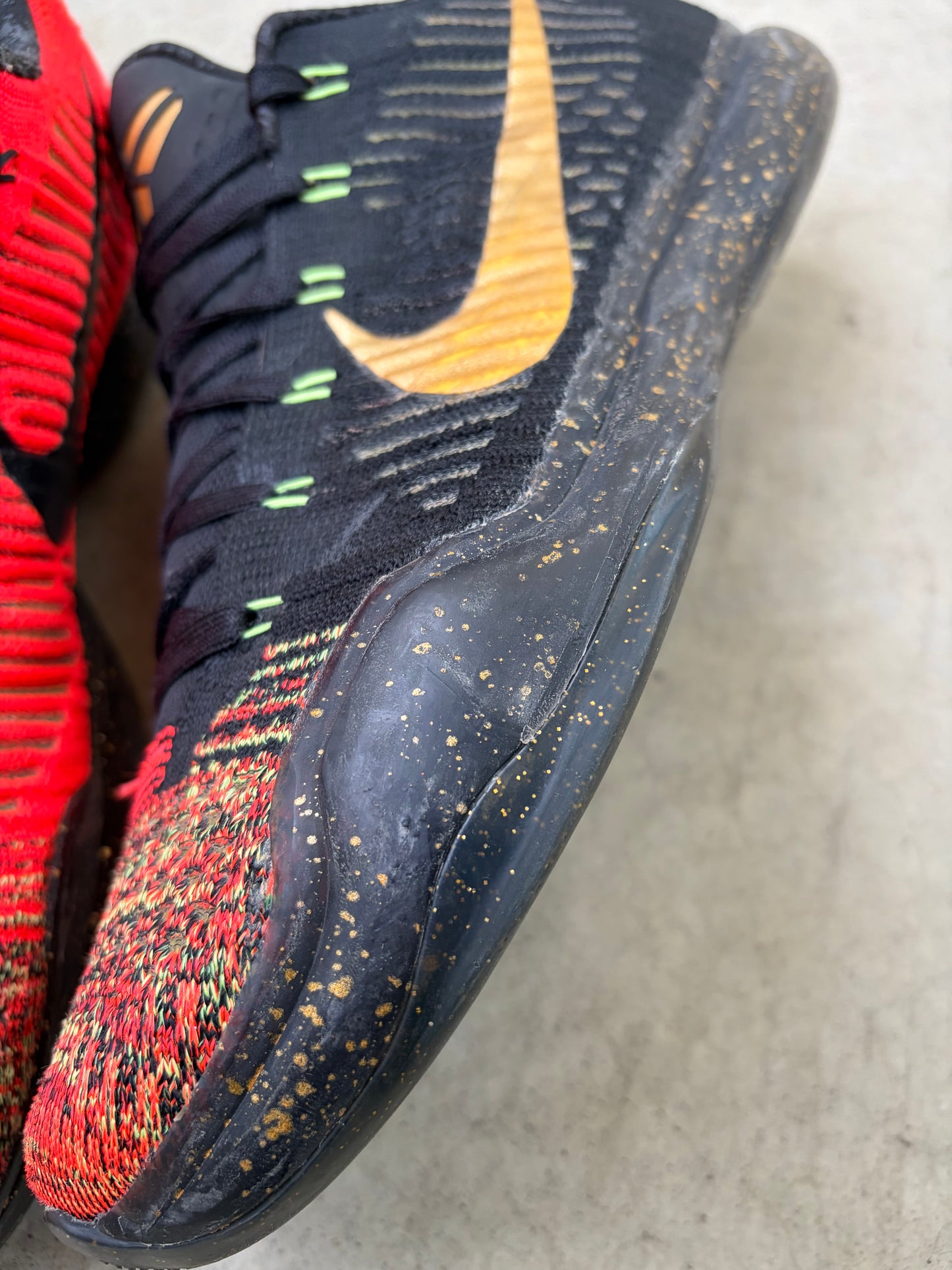 Nike Kobe 10 Elite Christmas (US 12) - No Box