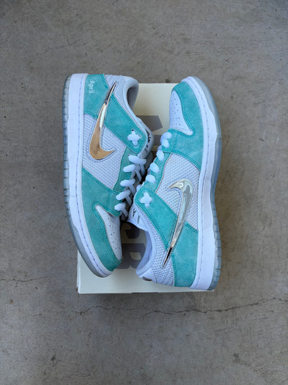 Nike SB Dunk Low April Skateboards (Men's) (US 9)