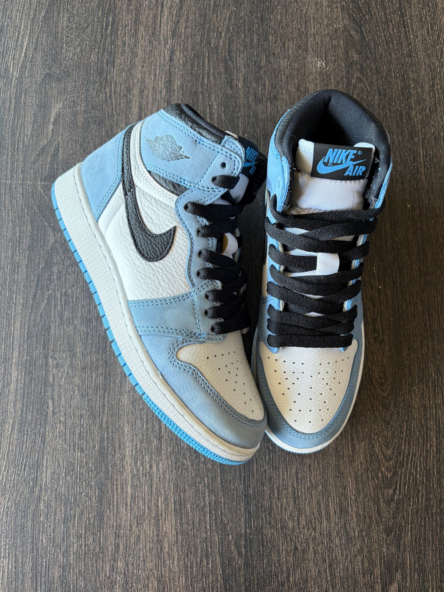Jordan 1 Retro High OG University Blue (Grade school) (US 6Y)
