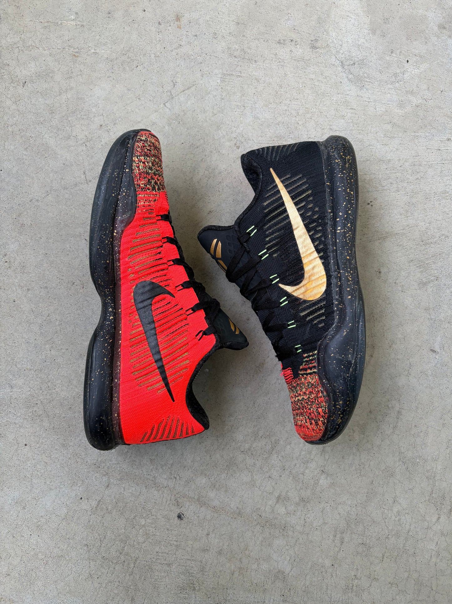 Nike Kobe 10 Elite Christmas (US 12) - No Box