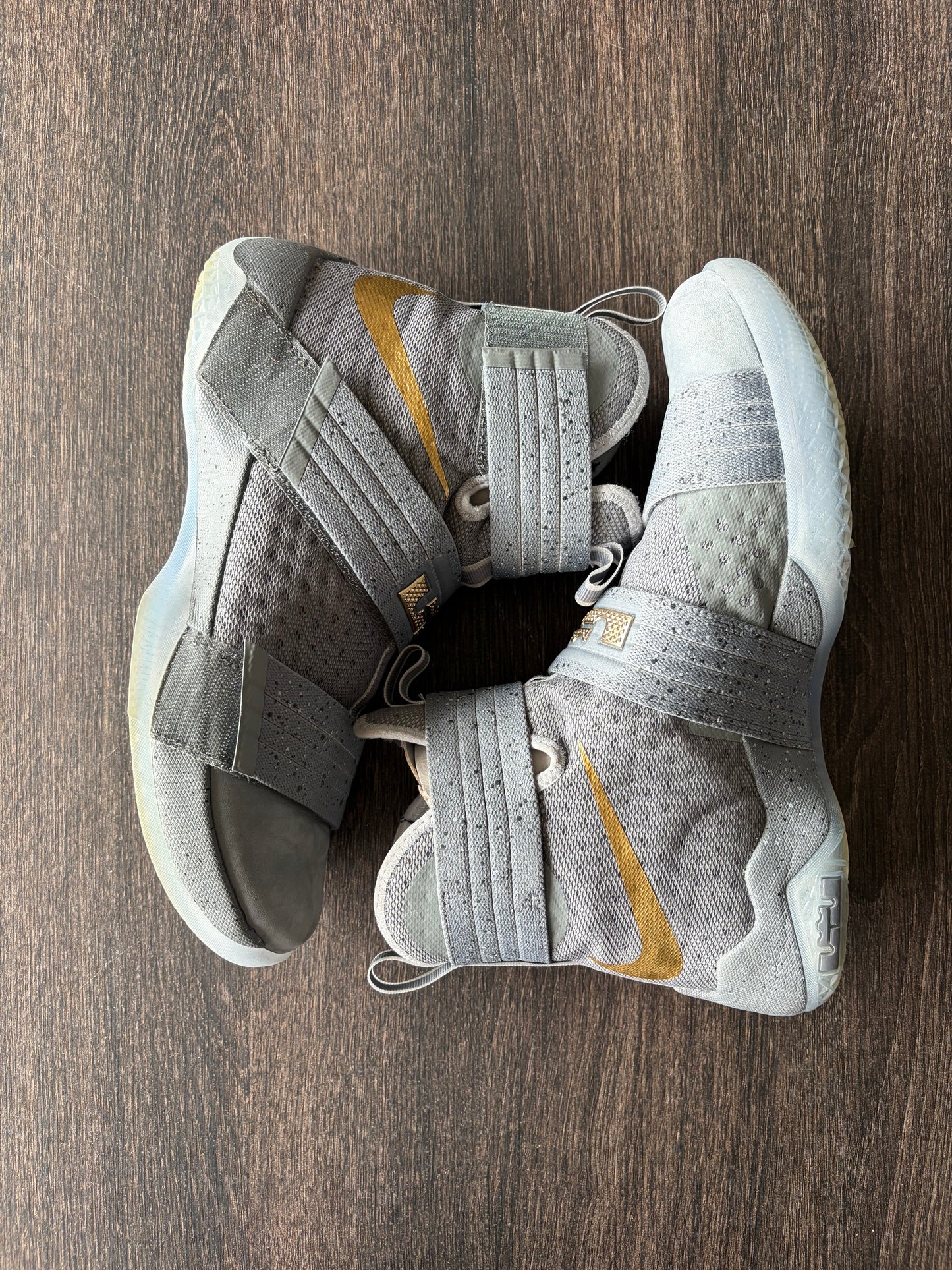 Nike LeBron Zoom Soldier 10 Battle Grey (US 10)(Men's)