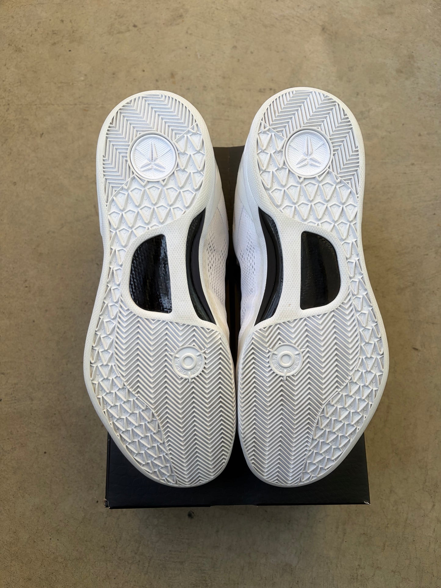 Nike Kobe 8 Protro Halo (Men's) (US 13)