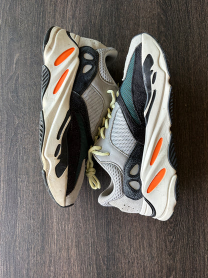 Adidas Yeezy Boost 700 Wave Runner (US 9)