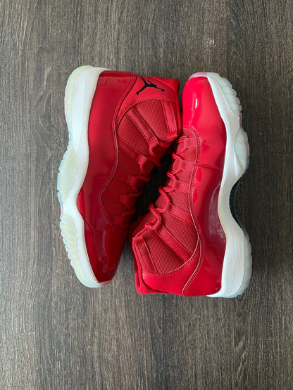 Jordan 11 Retro Win Like 96 (US 9) - USED