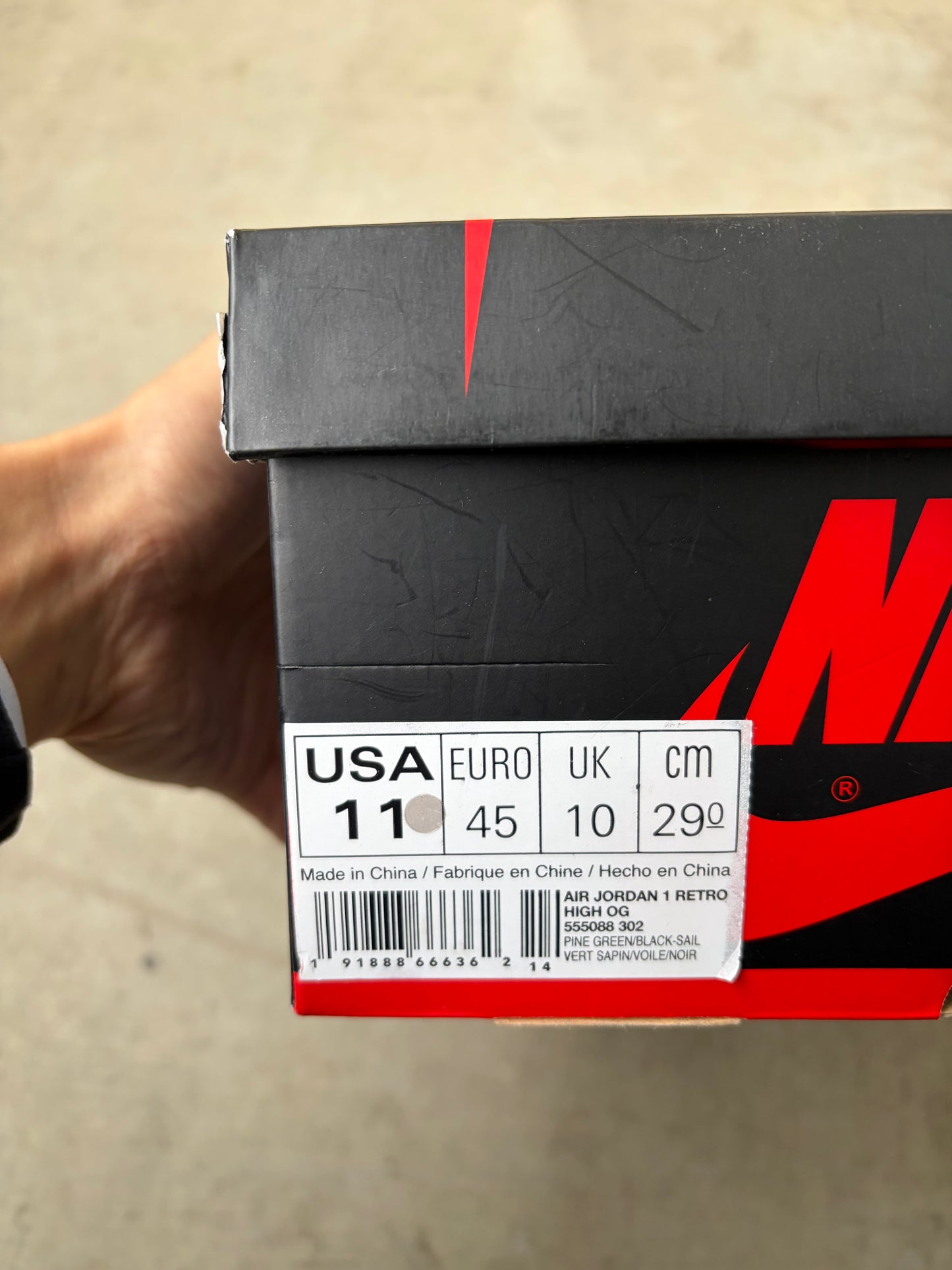 Jordan 1 Retro High Pine Green (Men's) (US 11)