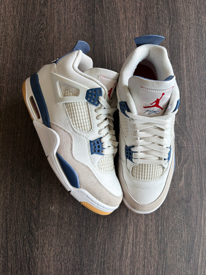 Jordan 4 Retro SB Navy (US 8.5)
