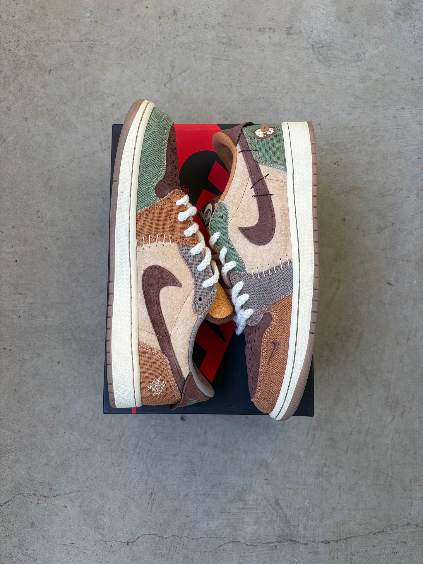 Jordan 1 Retro Low OG Zion Williamson Voodoo (Men's) (US 10)