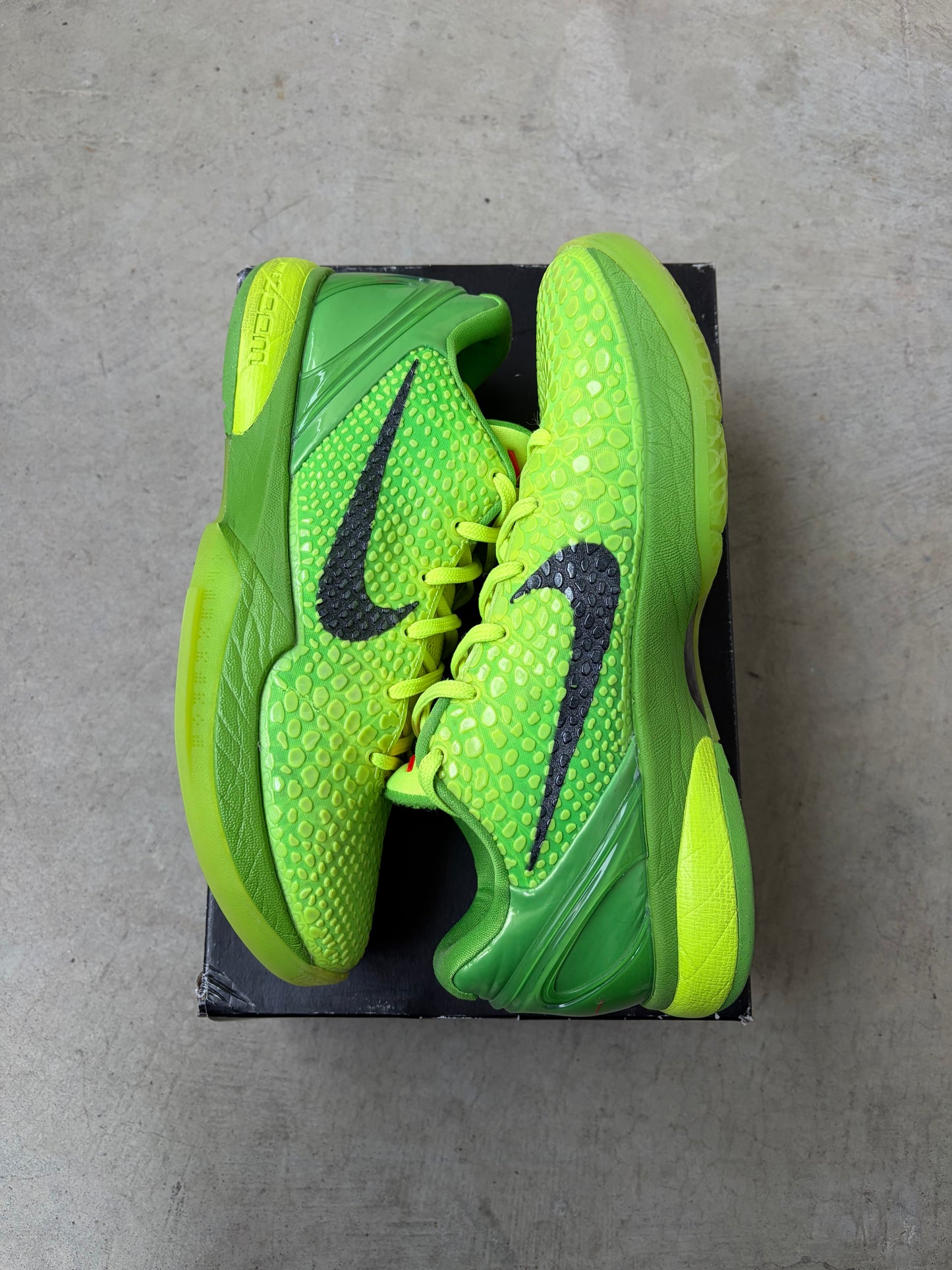 Nike Kobe 6 Protro Grinch (2020)(Men's) (US 10.5)
