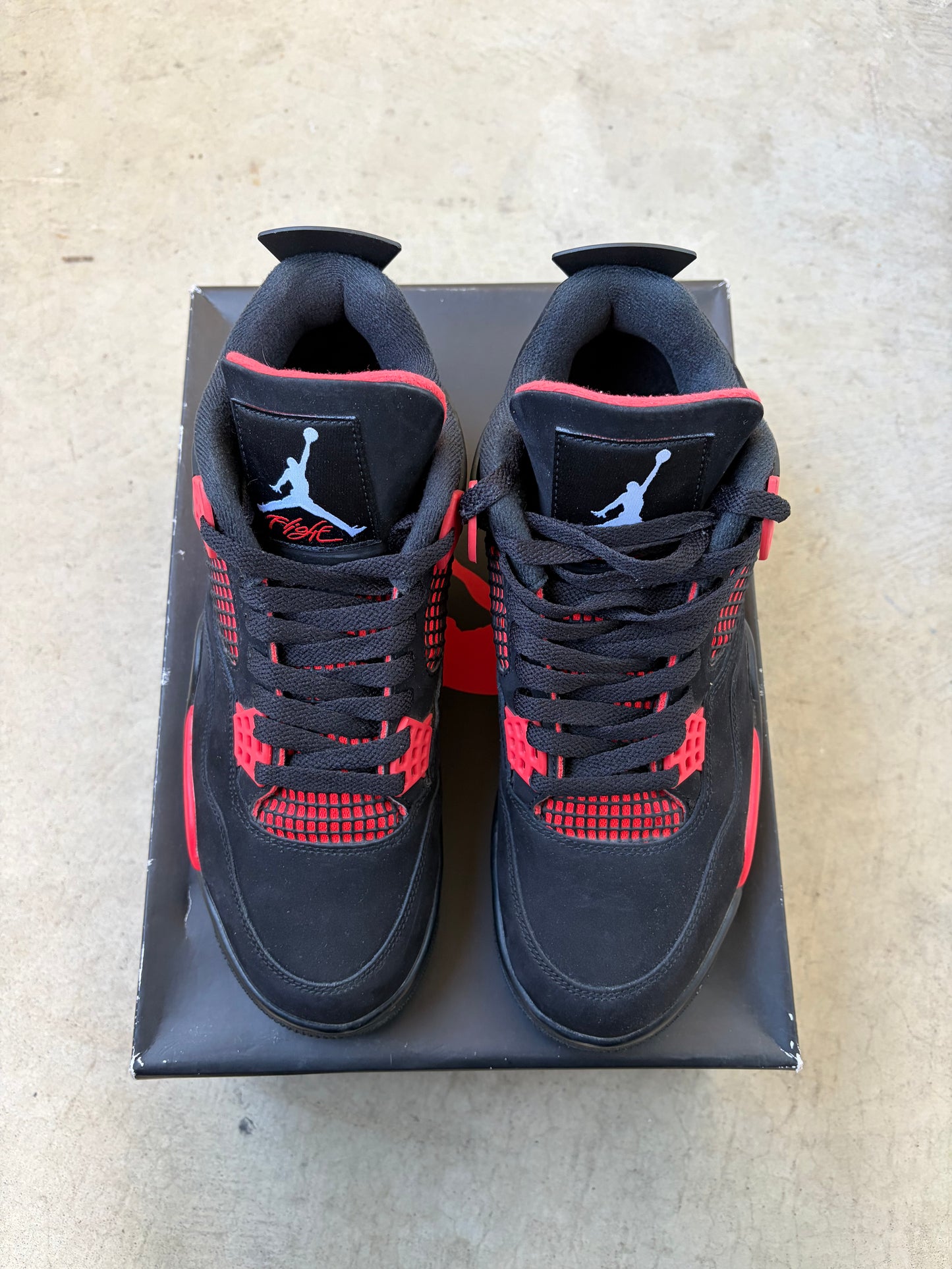 Jordan 4 Retro Red Thunder (Men's) (US 9.5)