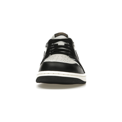 jordan_1_retro_low_og_mocha_3