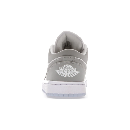 jordan_1_low_wolf_grey_womens_4