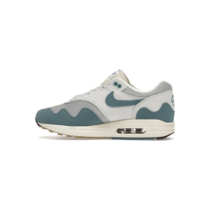 nike_air_max_1_patta_waves_noise_aqua_with_bracelet_1