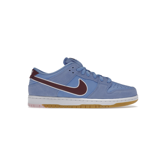 nike_sb_dunk_low_philadelphia_phillies_0