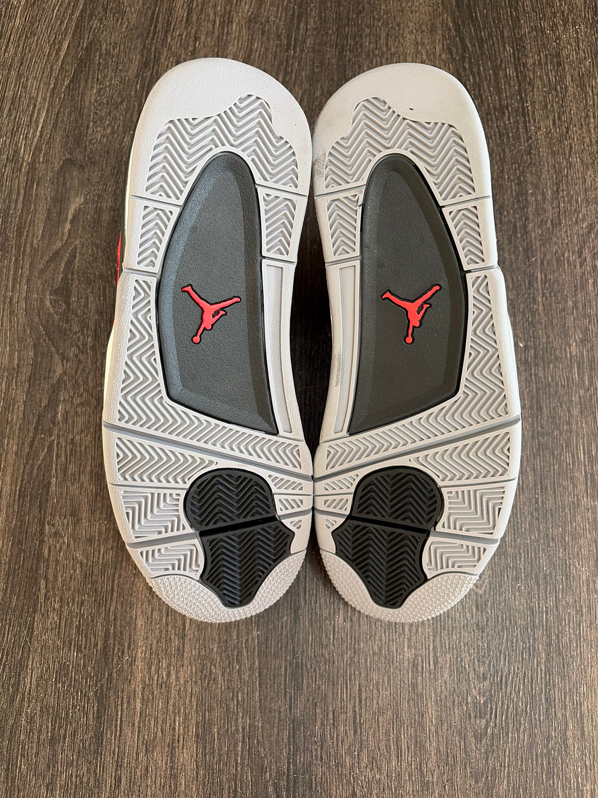 Jordan 4 Retro Toro Bravo (US 10.5) - USED
